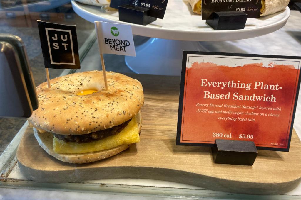 Peet's vegan breakfast sandwich in the display case, with price of $5.95 and 380 calories.